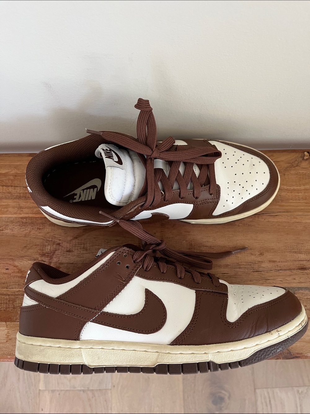 Nike Men’s Brown and White Low-Top Dunks/Sneakers - Picture 3 of 5